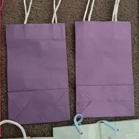 14 Gift bags Bundle  New condition - Picture 9 of 14